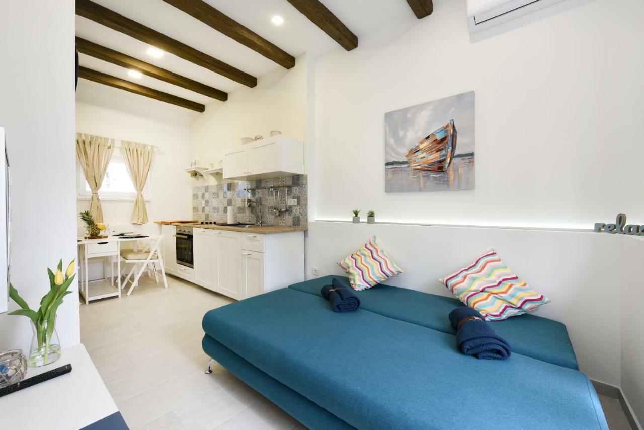 Apartmani Eladora Biograd Na Moru Luaran gambar